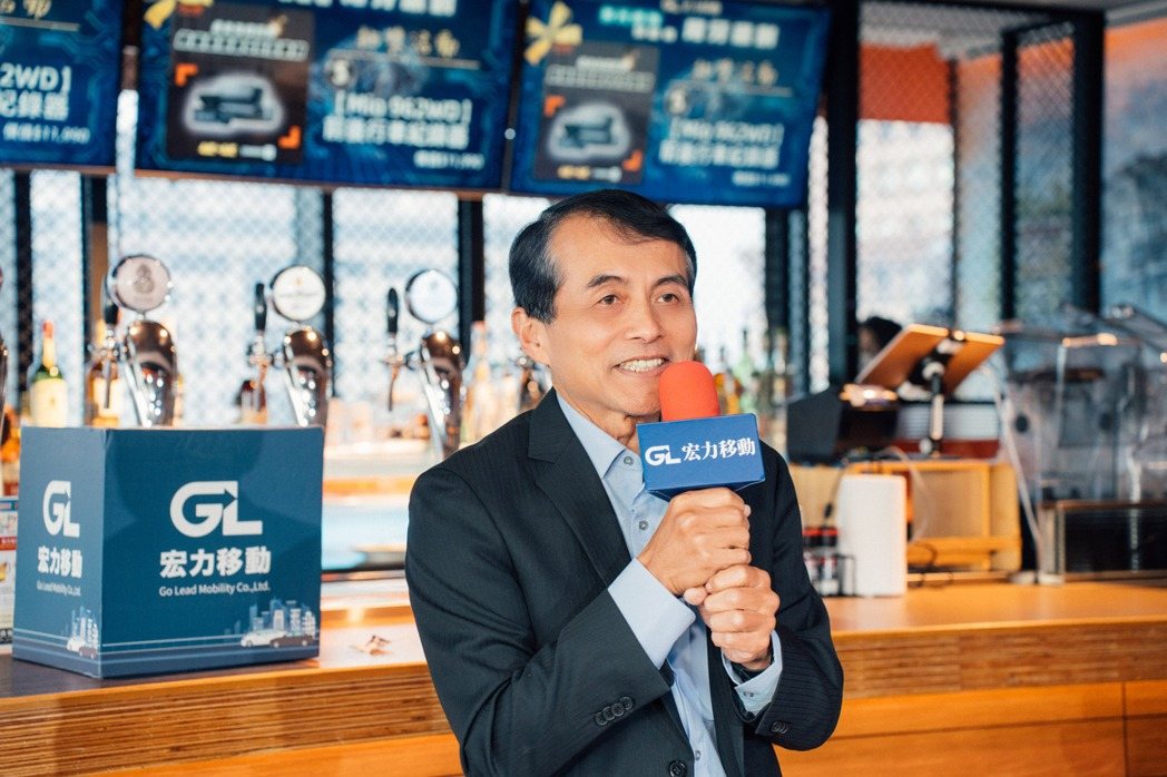 臺北市政府交通局長謝銘鴻蒞臨致詞,肯定宏力移動在推動「運具電動化」與「產業創新」上的先驅角色。宏力移動/提供